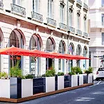 Mercure Centre Plaza République Hotel 4*
