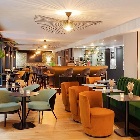 Mercure Centre Plaza Republique Отель 4*