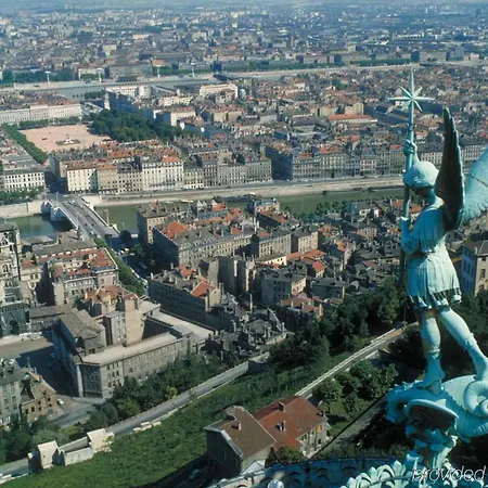 Mercure Centre Plaza République 4* Lione
