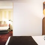 Mercure Centre Plaza Republique Lyon