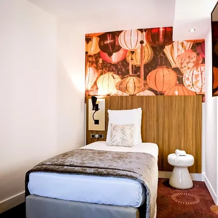 Mercure Centre Plaza Republique Hotel