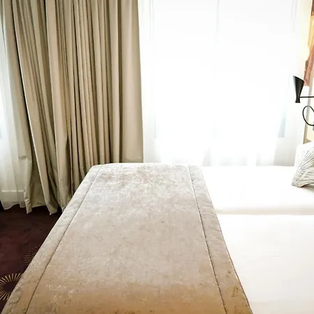 Hotel Mercure Centre Plaza Republique Lyon