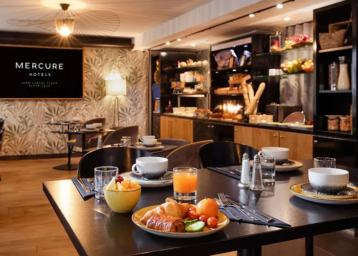 Hotel Mercure Centre Plaza Republique Lyon