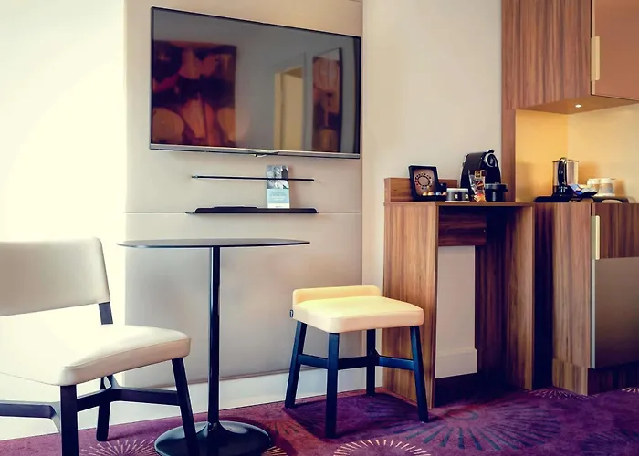 Mercure Centre Plaza République 4*