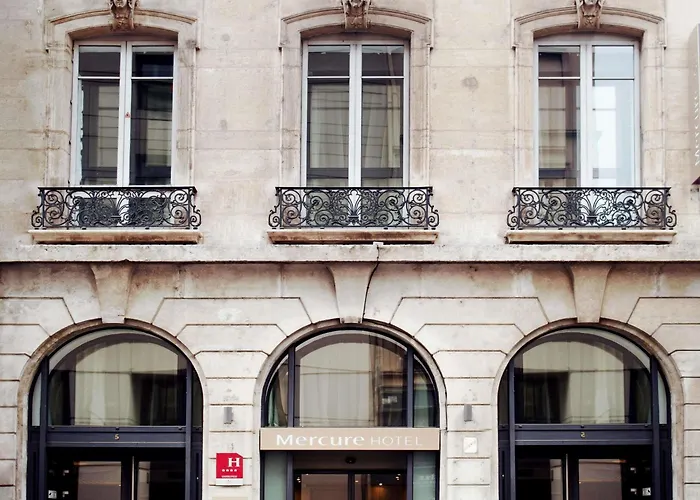 Mercure Centre Plaza Republique Hotel