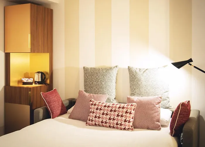 Mercure Centre Plaza République 4*